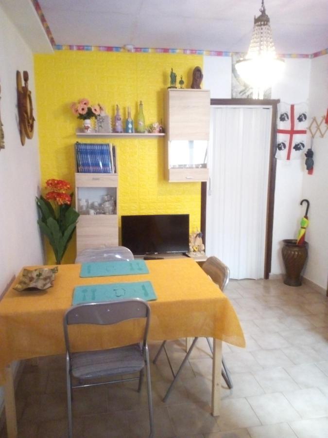 Al Mare, Al Sole, Si', Ma Nella Casa Del Minatore Буджеру Екстериор снимка