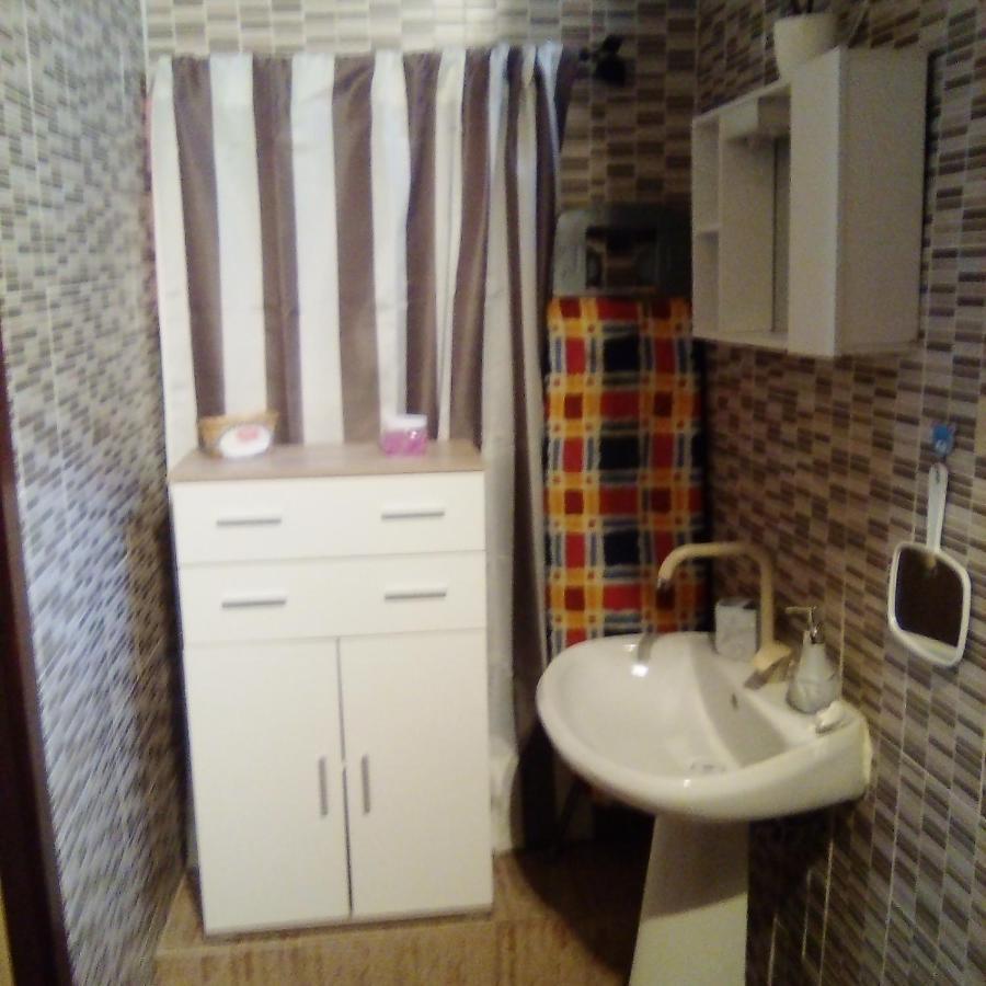 Al Mare, Al Sole, Si', Ma Nella Casa Del Minatore Буджеру Екстериор снимка