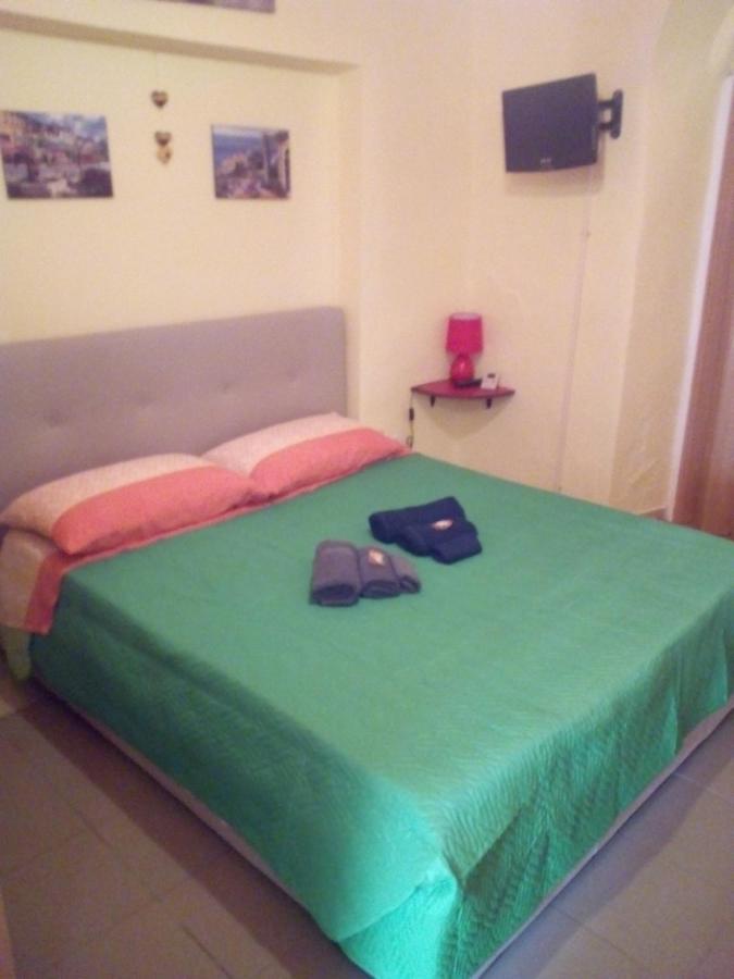 Al Mare, Al Sole, Si', Ma Nella Casa Del Minatore Буджеру Екстериор снимка