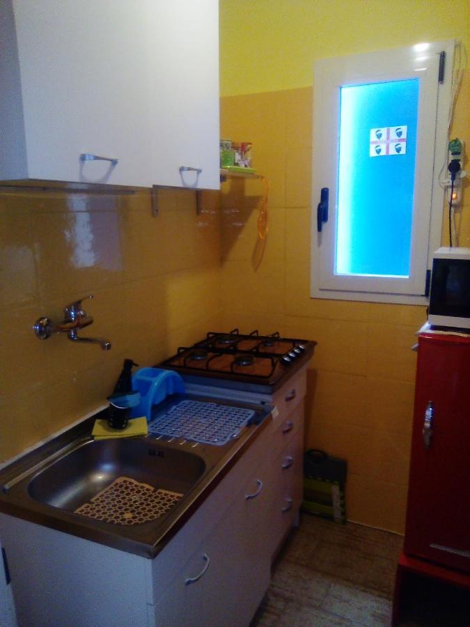 Al Mare, Al Sole, Si', Ma Nella Casa Del Minatore Буджеру Екстериор снимка