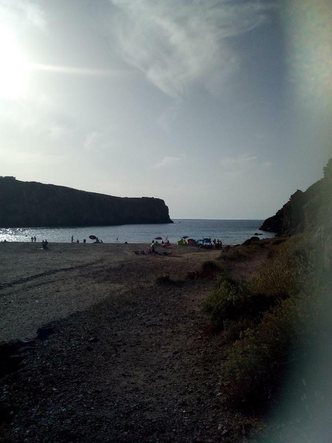 Al Mare, Al Sole, Si', Ma Nella Casa Del Minatore Буджеру Екстериор снимка